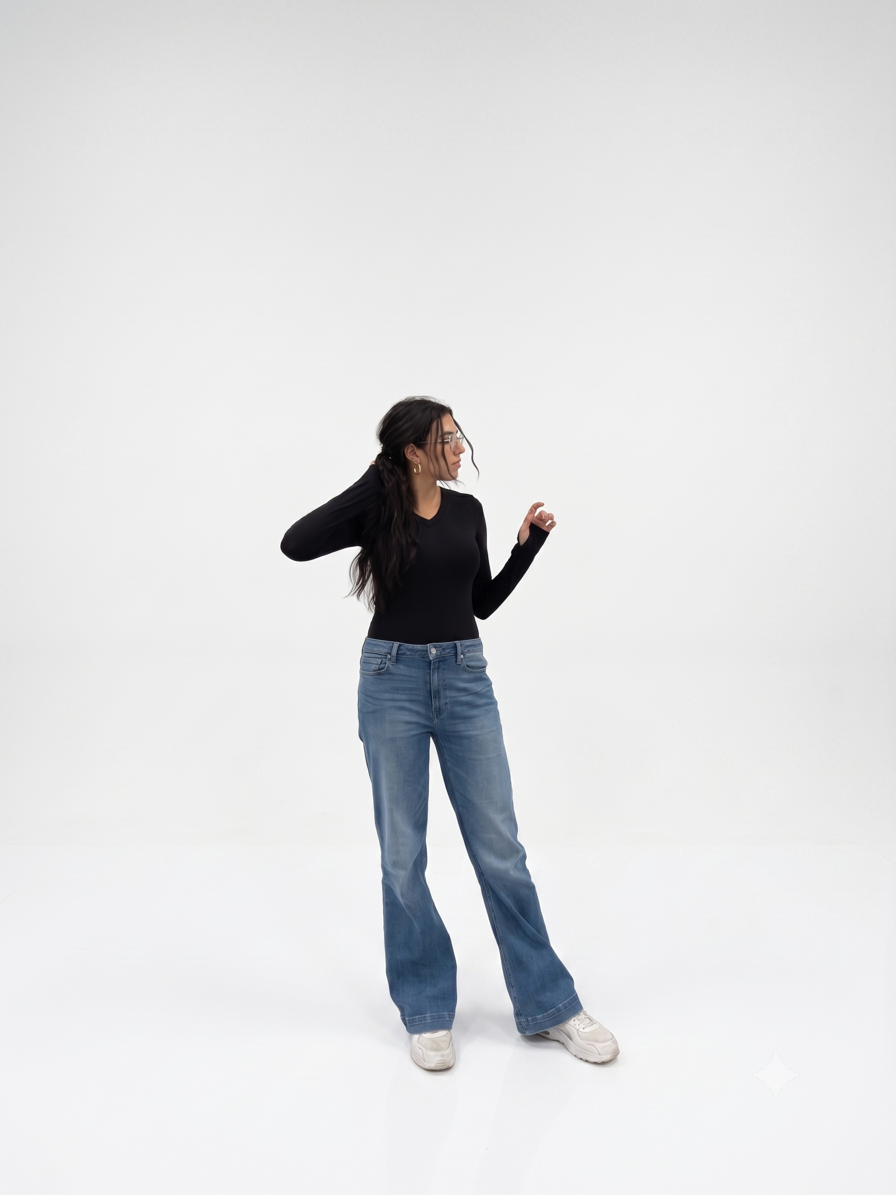 Bare V-Neck Bodysuit - Long Sleeve